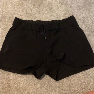 Lululemon On The Fly Black Shorts EUC Sz. 10